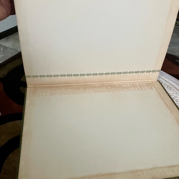 WALT WHITMAN LEAVES OF GRASS COPYRIGHT 1940 DOUBLEDAY DORAN &CO PRINTED IN USA - Picture 13 of 16